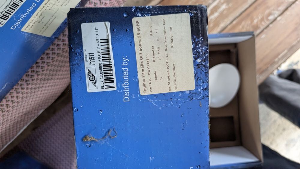 Elicie yamaha barca outboard motor Yamaha Out board diametru 11 5/8 numar parte PWY115811 aprox 29.5cm pas 11 inci 11 Yamaha, Suzuki, Honda 25-60 CP