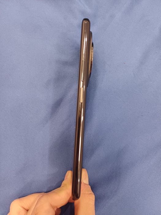 Срочно продам. Хуавей nova 14 pro