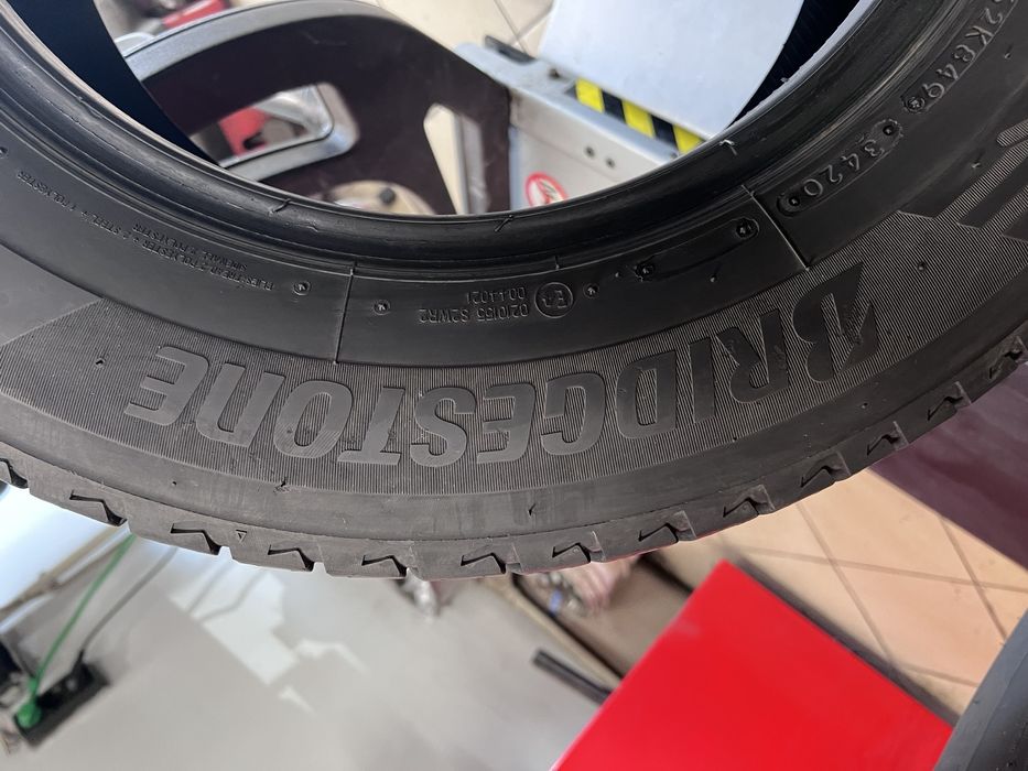 Зимни гуми 225/65 R16С Bridgestone