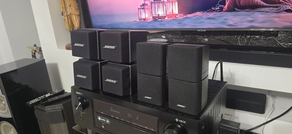 Sateliti Bose cuburi dubli rotativi