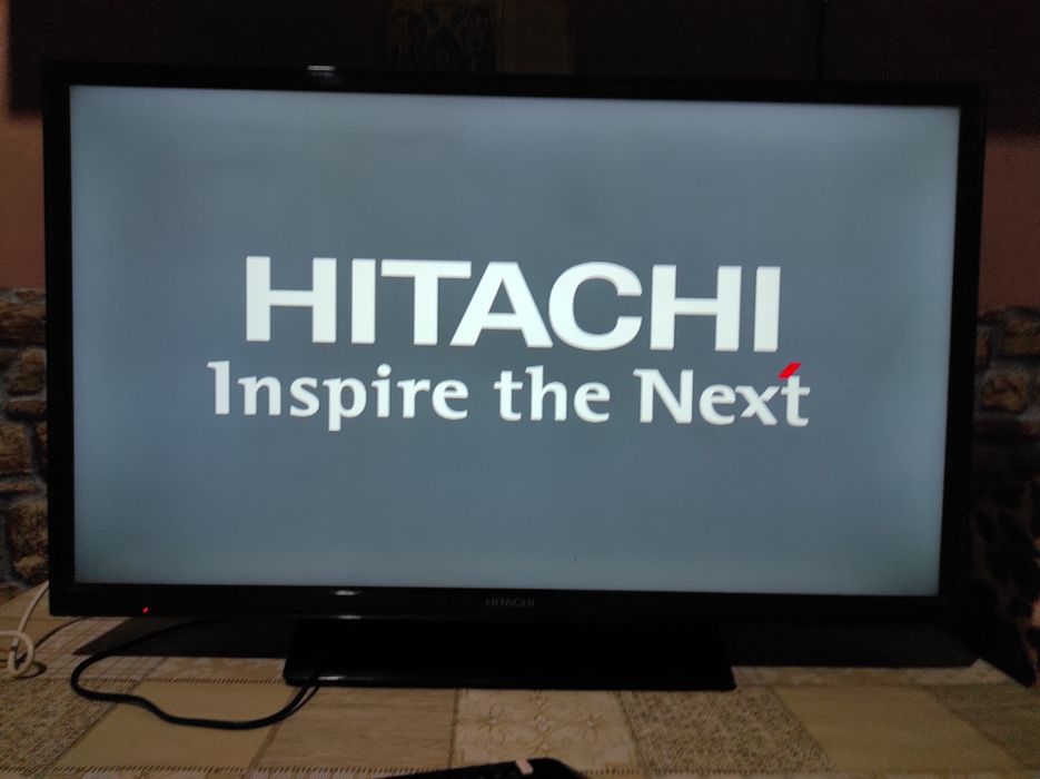 Tv led full hd Hitachi 81 cm