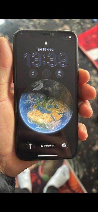 iphone 13 , iphone 11