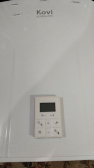 Продам котел на стеный