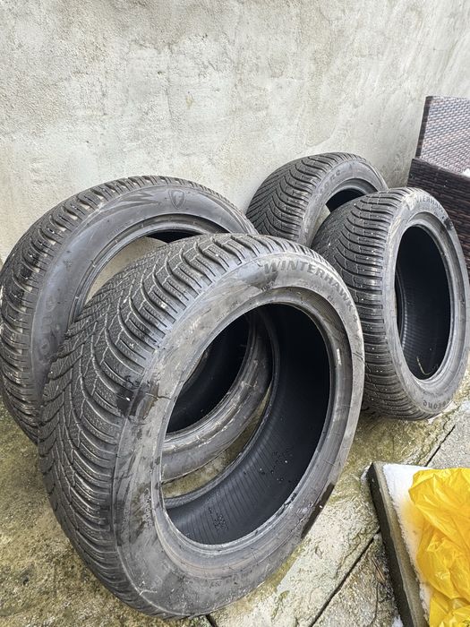 Firestone winterhawk 4 225/50/17 Зимни гуми