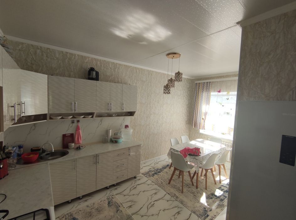 Үй сатылады Бала бургем көшесінде.