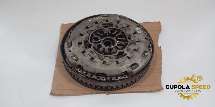 Kit ambreiaj cu volanta  1.6 DCI R9M 302056476R Nissan Qashqai 1 J10