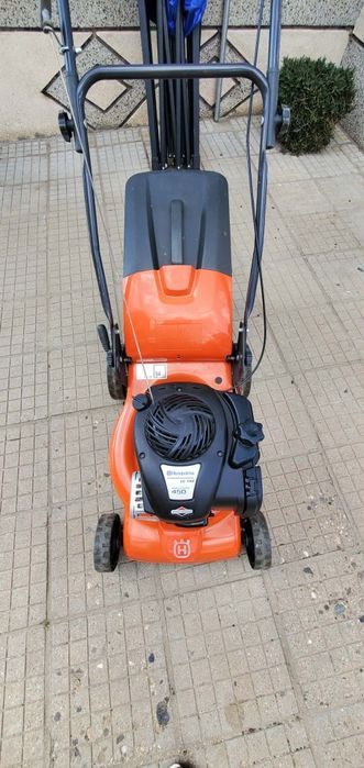 Бензинова косачка Husgvarna LC140