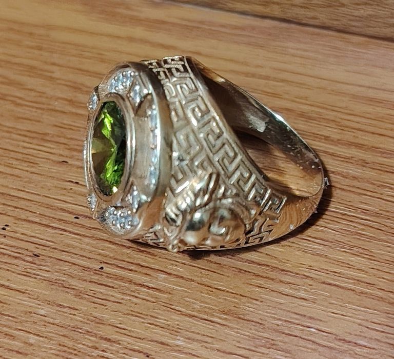 Златен пръстен 14 карата