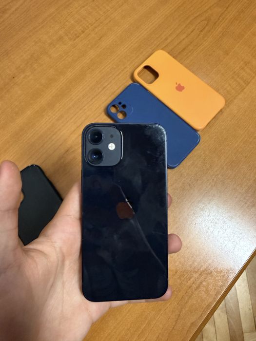 Iphone 12 mini 75% battery health 128gb