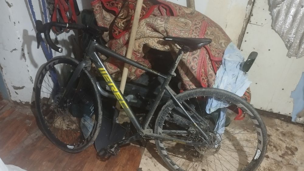 Продаю ерек м700 шоссейник