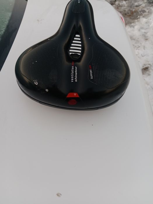 Продам седеньие на велосипед