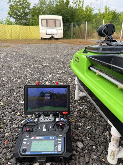Navomodel de viteza, cu GPS si camera FPV