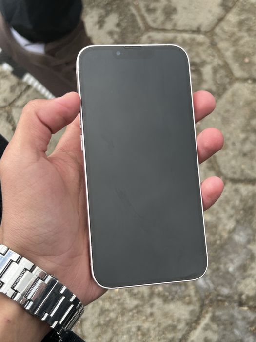 Prodam iphone 13 100akb