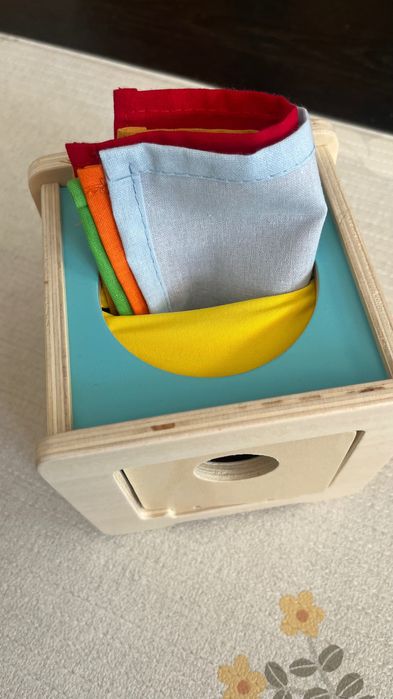 Монтесори кутия за 5-6 месеца