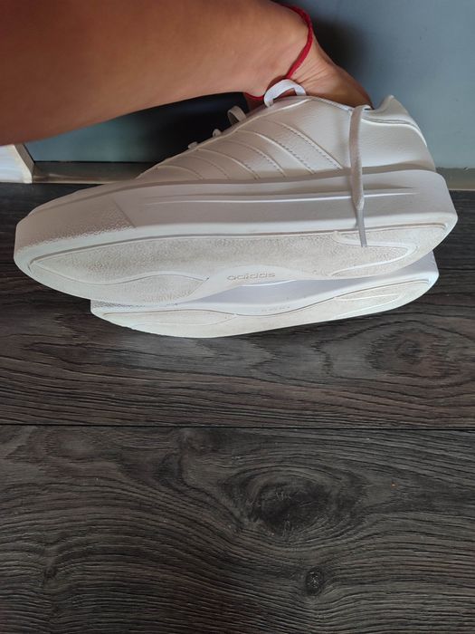 Дамски кецове Adidas