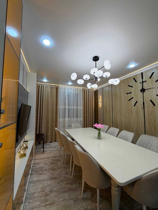 Продам СВОЮ 4- комн.квартиру  с обстановкой. Чиланзар 9 кв.