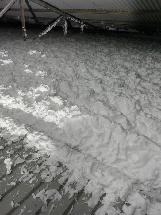 Утепление стены крыши мансард