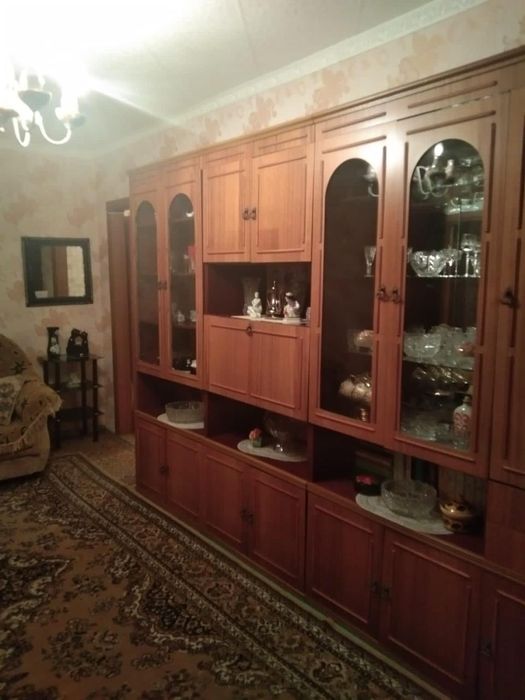 Продам 4 комнатную квартиру