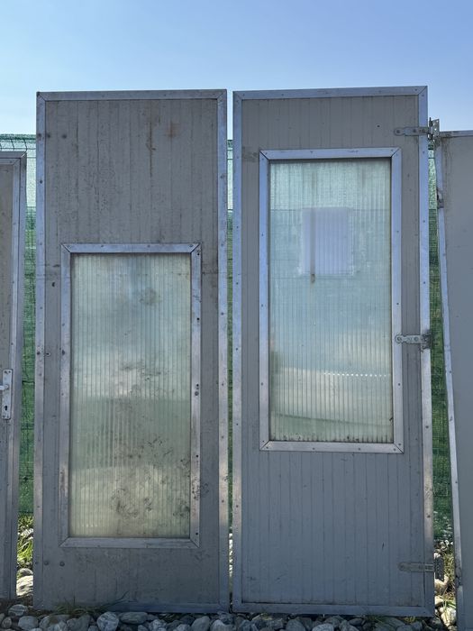 Usa panou sandwich 15 bucati