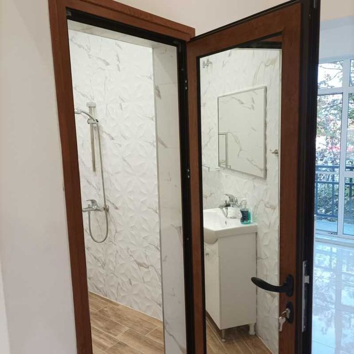 Дава се под наем Тристаен апартамент в София, Младост 1 - 88 кв.м за 714 € - Снимка #11