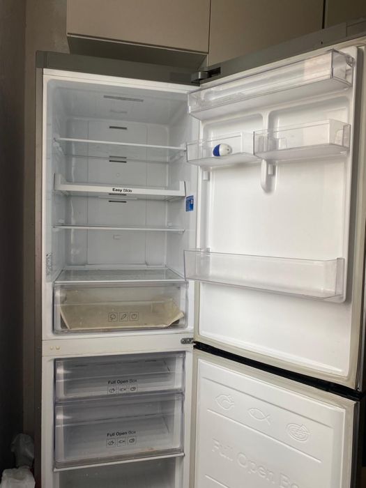 Холодильник Самсунг