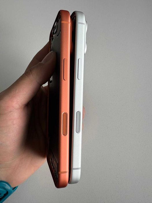 Carcasa originala iPhone 17 Pro Orange/ Silver original swap