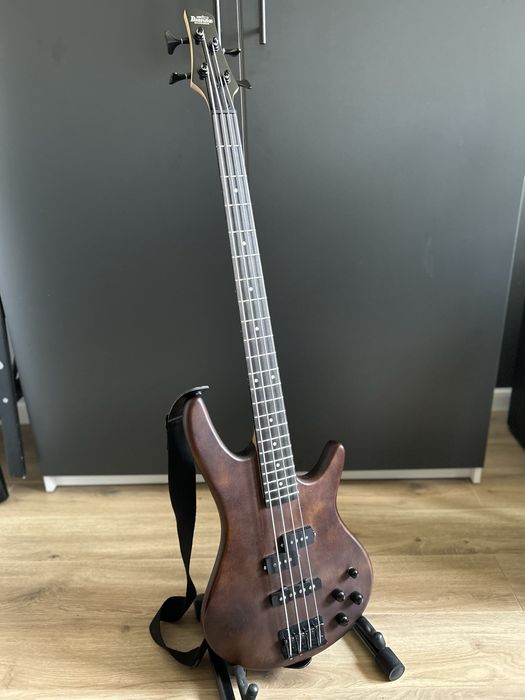 бас гитара IBANEZ GIO GSR200B
