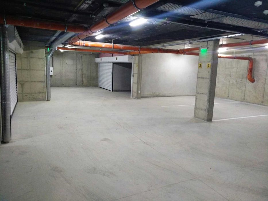 Дава се под наем Гараж / Паркомясто в София, Сухата река - 11 кв.м за 76.5 € - Снимка #2