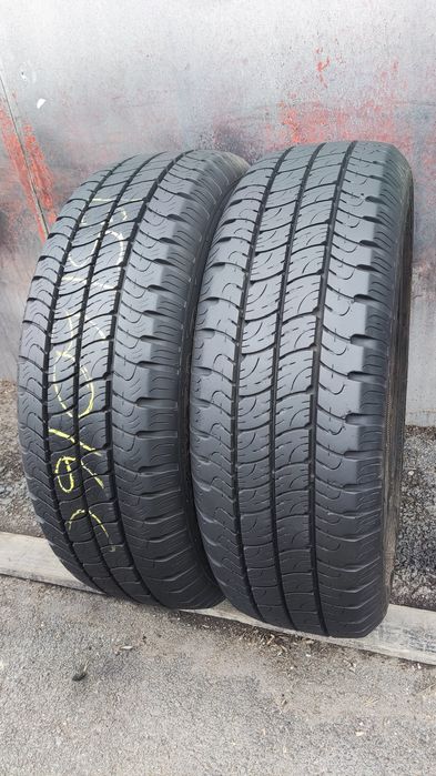 2бр. бусови гуми 195/60/16C, GoodYear Cargo Marathon 
dot22
8.2m