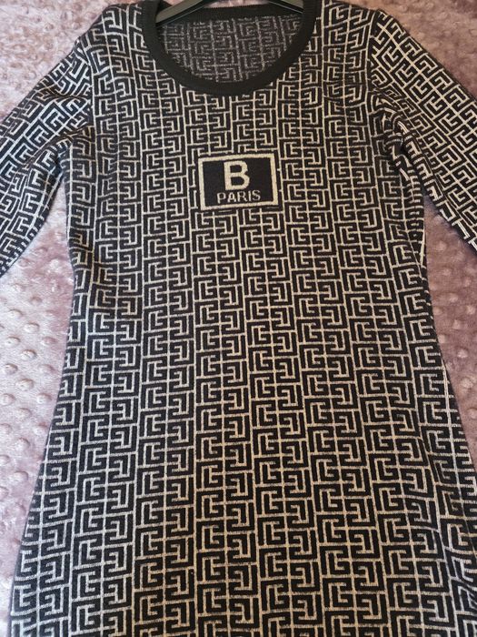 Трикотажна  рокля на Balmain