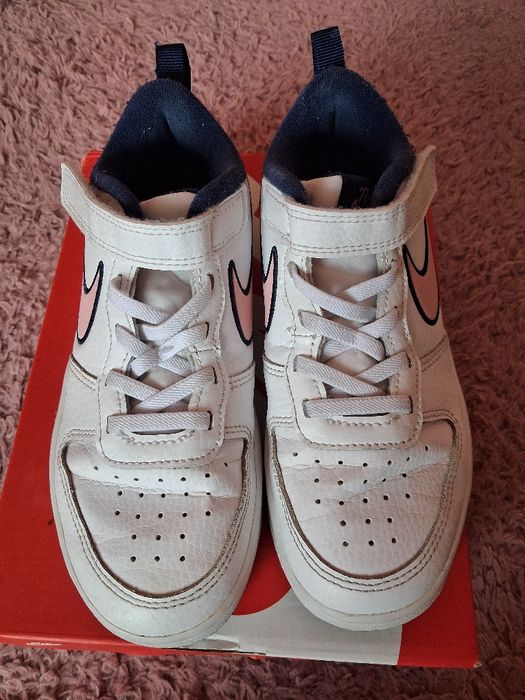 Детски кожени маратонки Nike