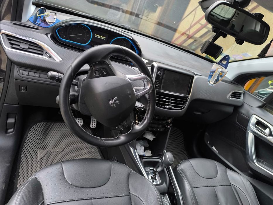 Peugeot 2008 an 2016