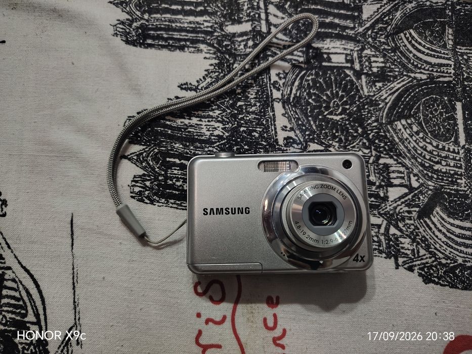 Фотик Samsung ES9