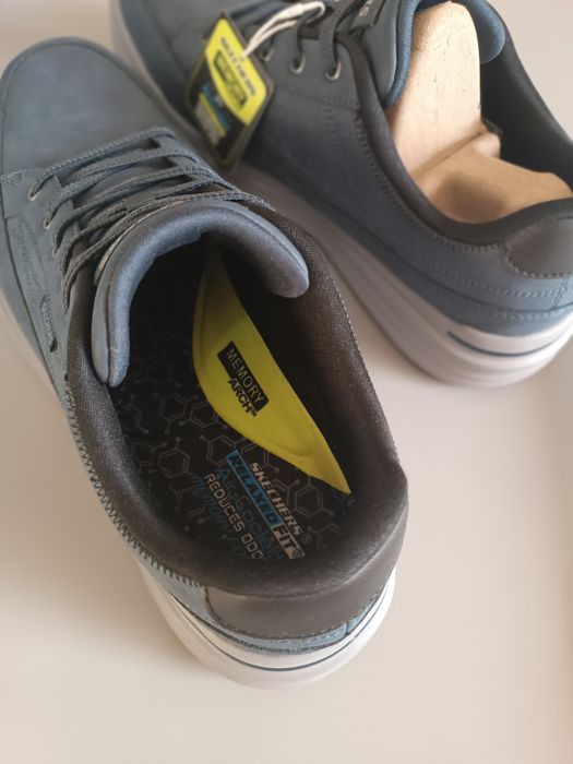 Кроссовки Skechers Relaxed Fit