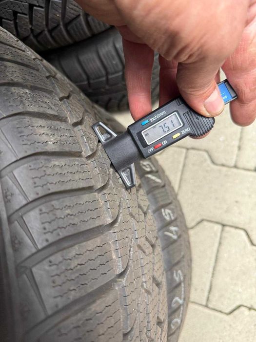 225 45 r19 Goodride iarna