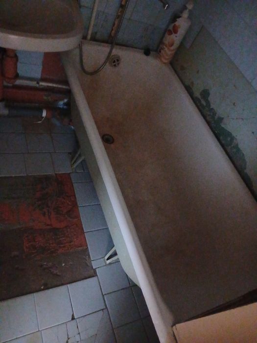 Чугунная  ванна  юго-востоке