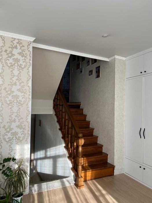 Продам  коттедж в Заречном.