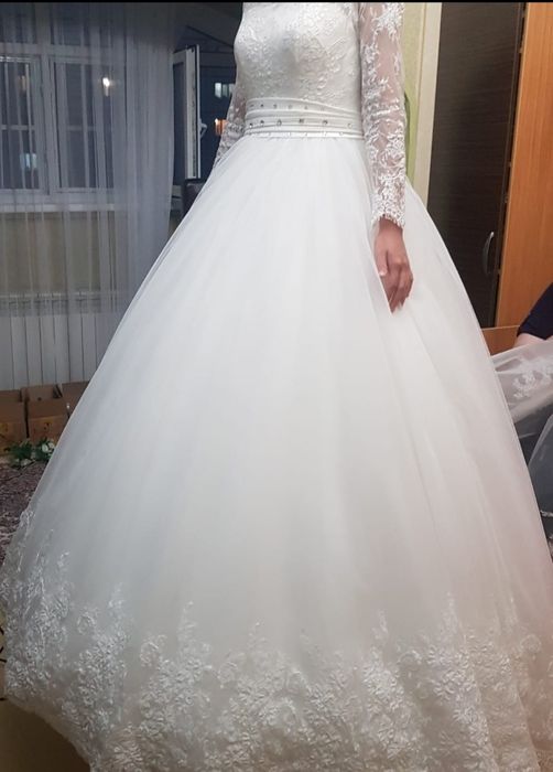 Свадебное платье