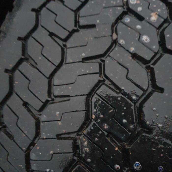 Anvelope 215 75 17,5 Michelin