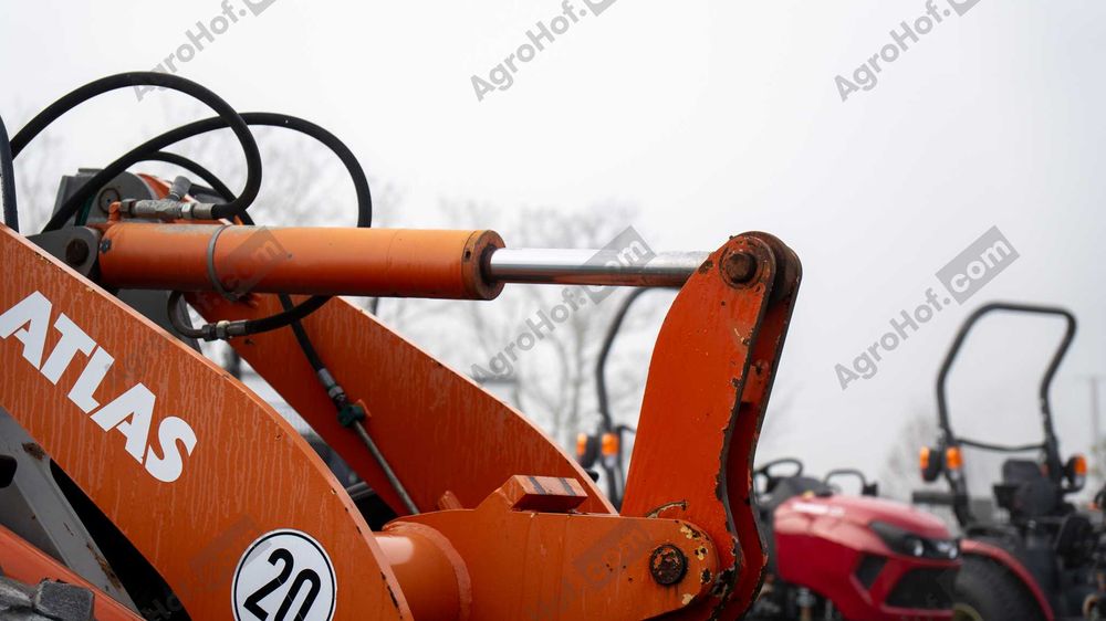 Încărcător frontal (stare folosită) / Atlas AR 95