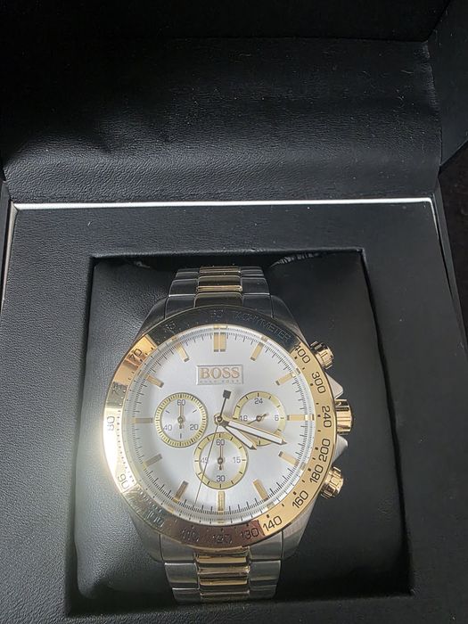 Ceas Barbati Hugo Boss Cumparat din Londra am si Bonul de la Hugo Boss