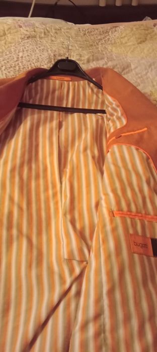 Пиджак в отличном состоянии