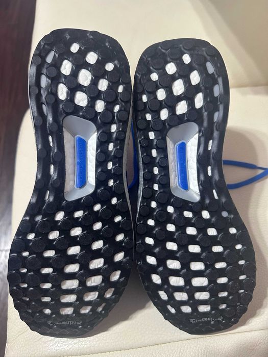 adidas Ultraboost 5. 0 DNA albastru marime 41,5 (7,5 UK) noi nouti