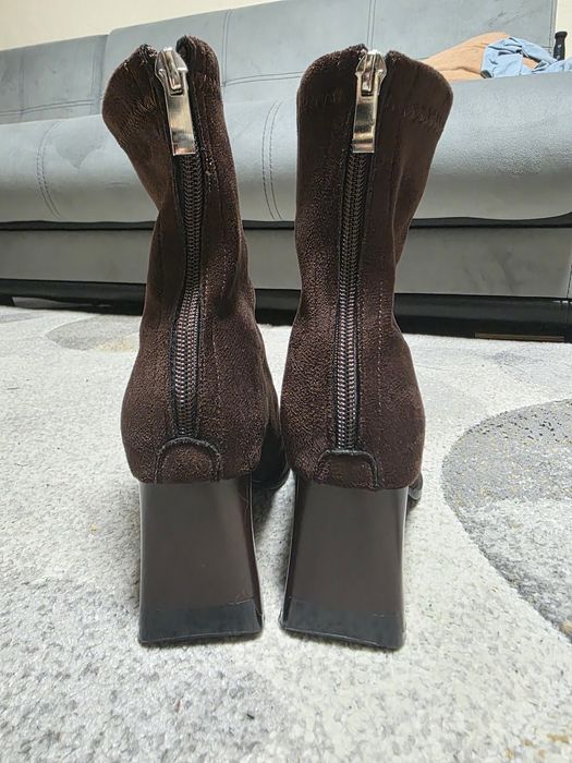 Кафяви боти изкуствен велур 39 номер