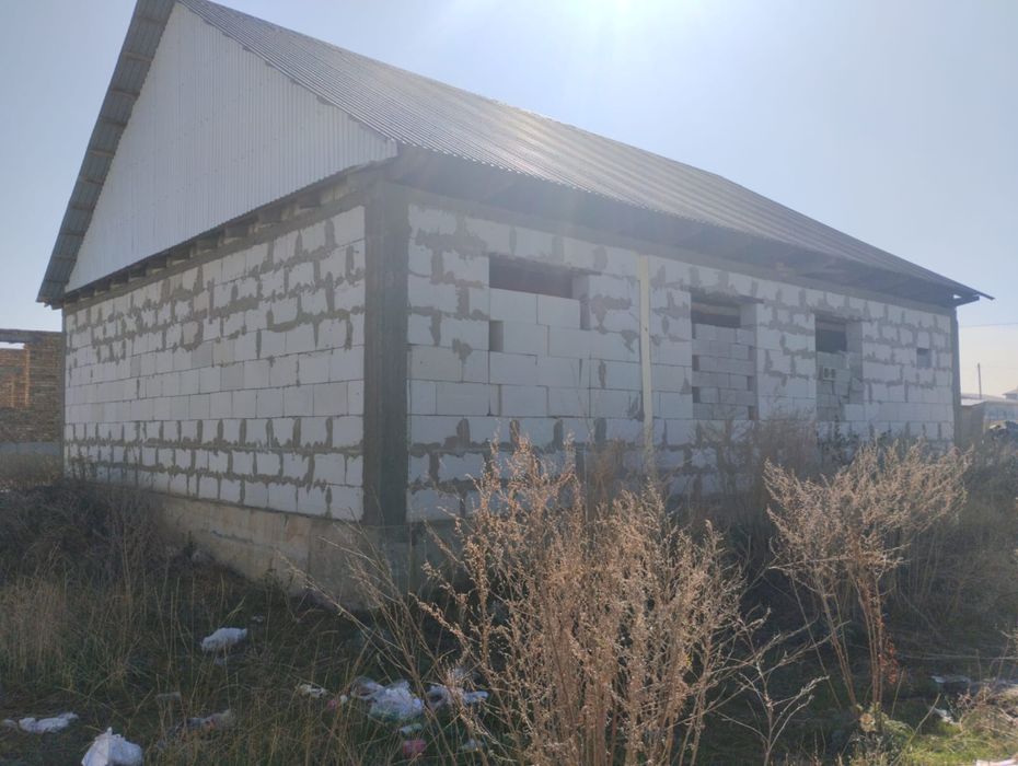 Срочно продам дом в Алматы  6 соток