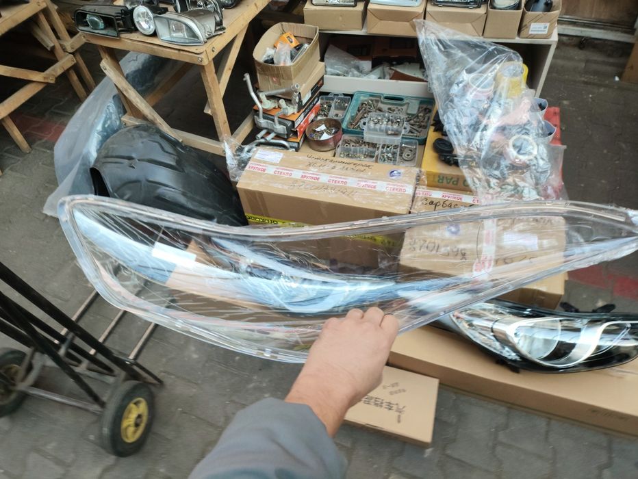 Стекло фара Элантра