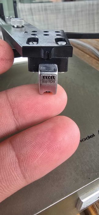 Pick up Akai AP-B10C defect