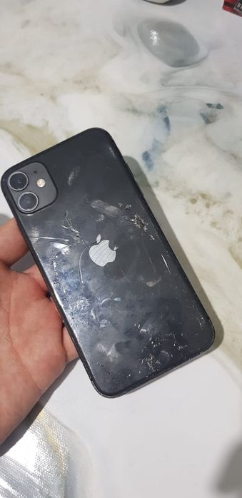 iPhone 11 продам 45000  ,128гб