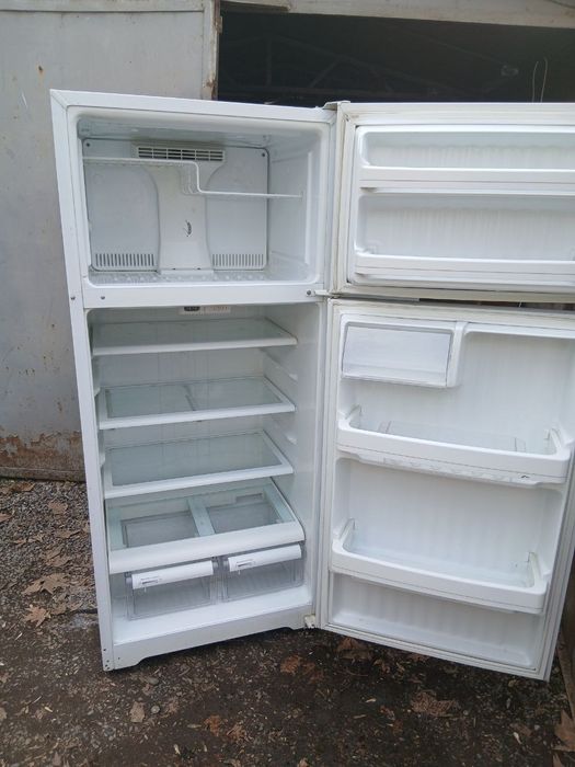 Продаётся холодильник