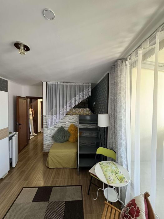 Дава се под наем Едностаен апартамент в Варна, Окръжна болница - 20 кв.м за 450 € - Снимка #2